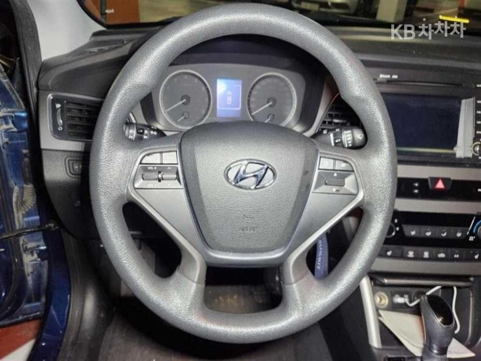 Hyundai Sonata LF2.0 Style Standard - 9