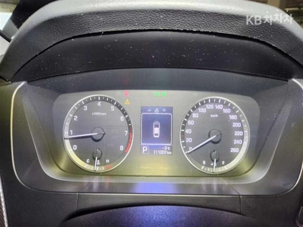 Hyundai Sonata LF2.0 Style Standard - 10