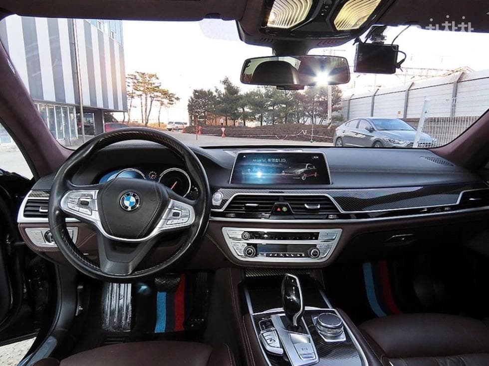 BMW 7시리즈 (G11)750Li xDrive Premium - 7