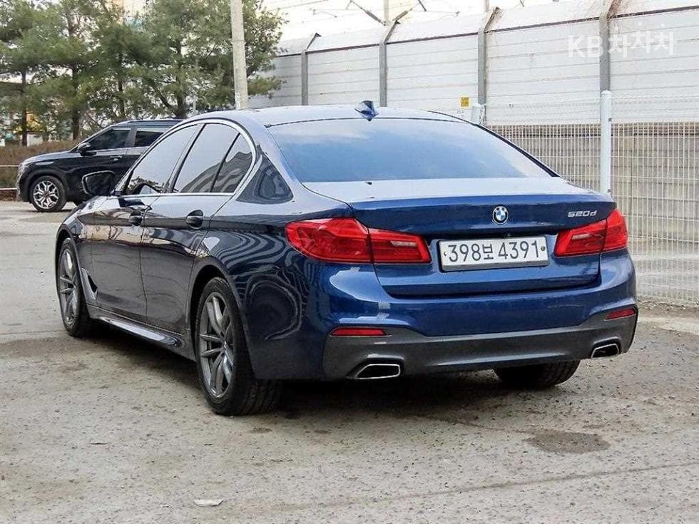 BMW 올New5 Series (G30)520d M Sport Plus - 3