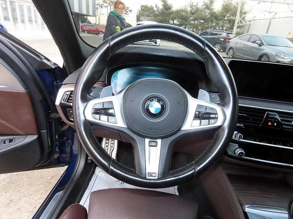 BMW 올New5 Series (G30)520d M Sport Plus - 8