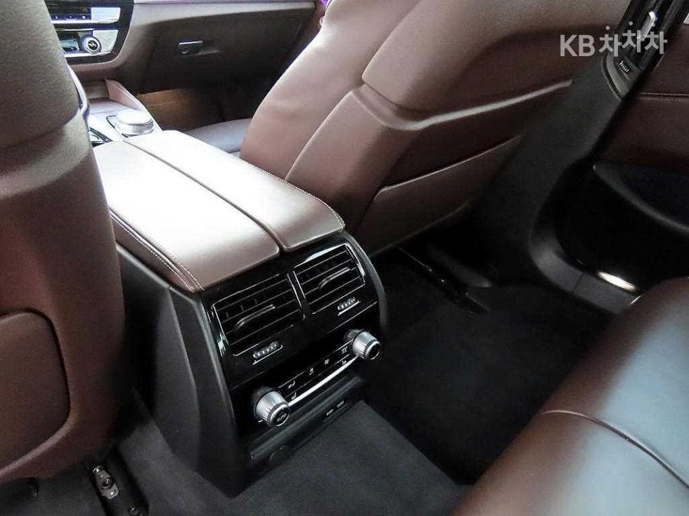 BMW 올New5 Series (G30)520d M Sport Plus - 16