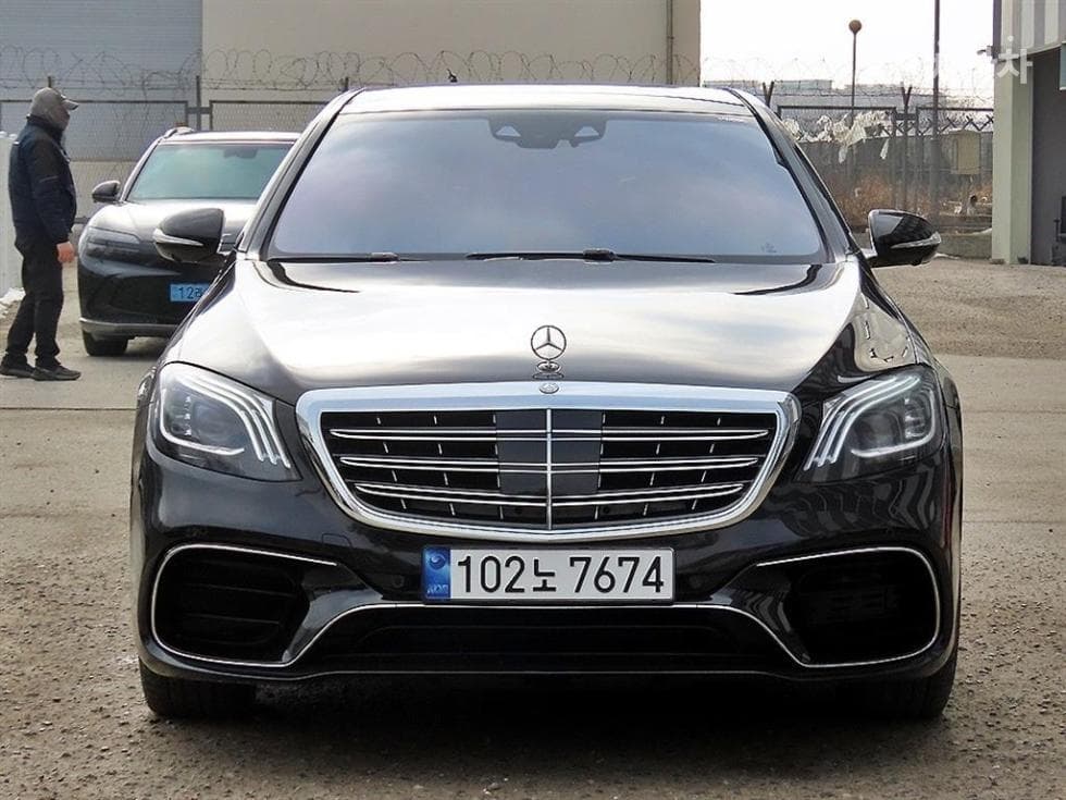 Mercedes-Benz New S-Class New S63 AMG 4MATIC Standard - Image 1