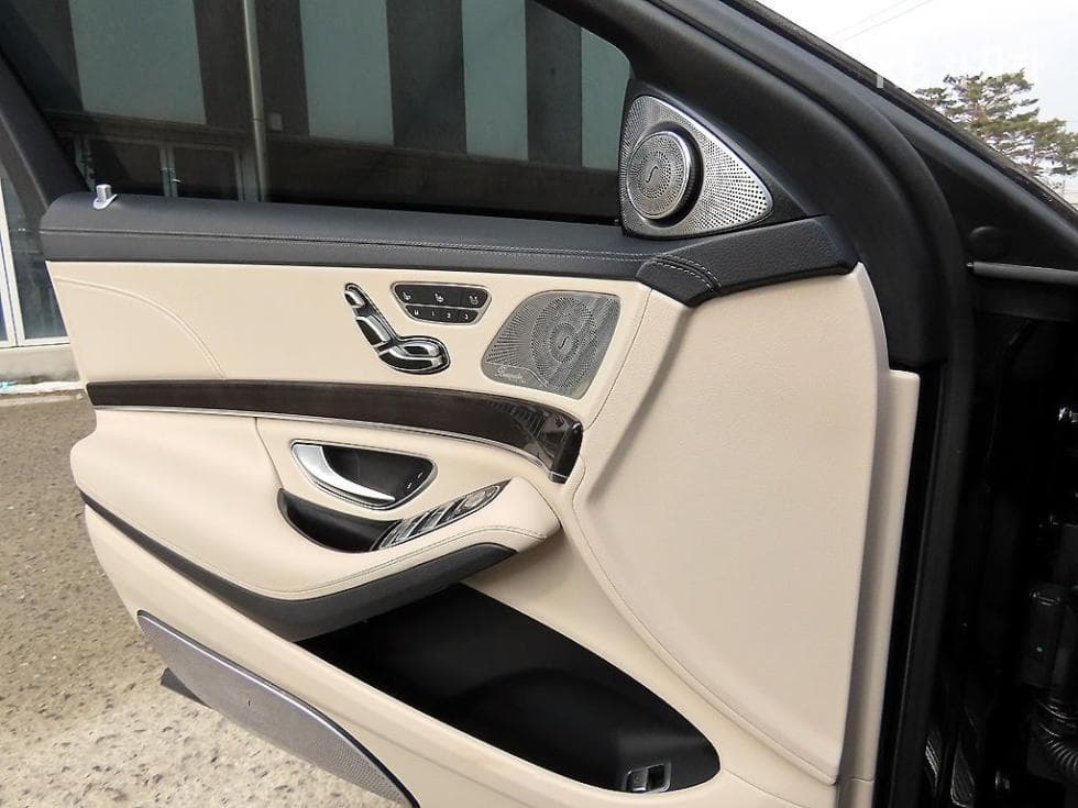 Mercedes-Benz New S-ClassNew S63 AMG 4MATIC Standard - 11