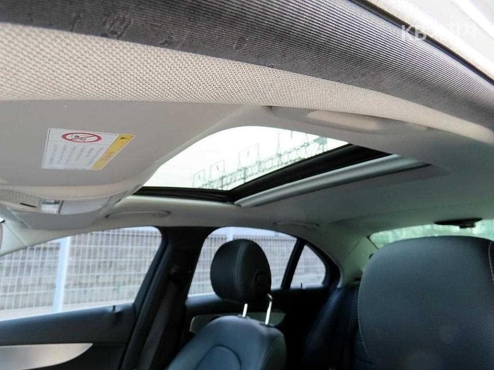 Mercedes-Benz The New (facelift) C-ClassC220d Avantgarde W205 - 18