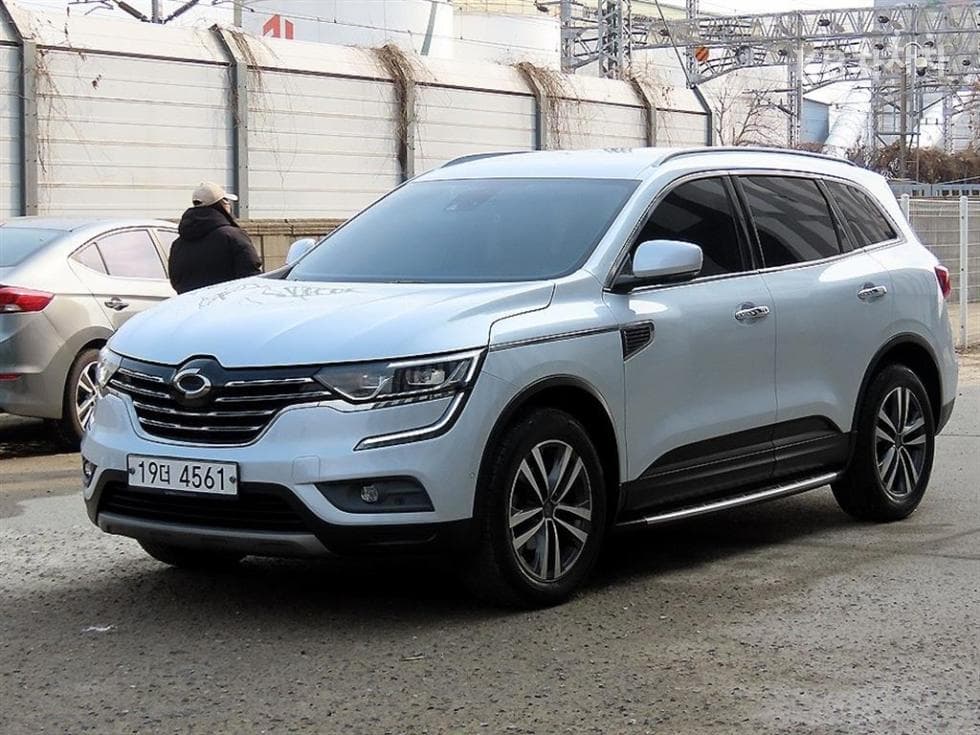 Renault Korea QM6Gasoline 2.0 2WD RE Standard - 2