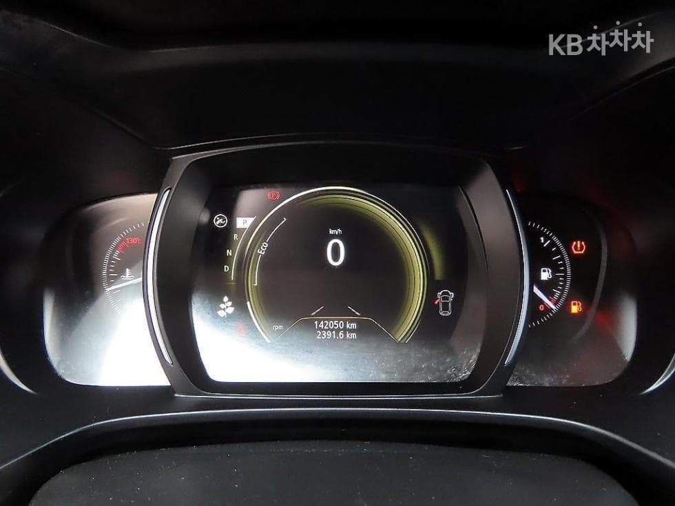 Renault Korea QM6Gasoline 2.0 2WD RE Standard - 9