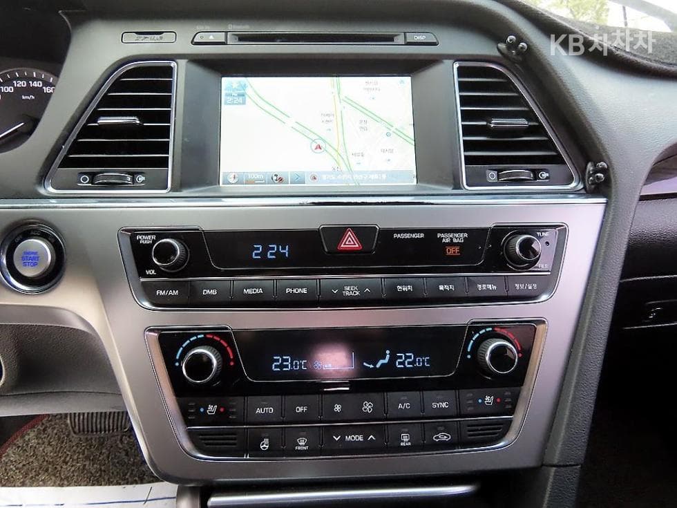 Hyundai Sonata LF1.7 Diesel Smart - 13