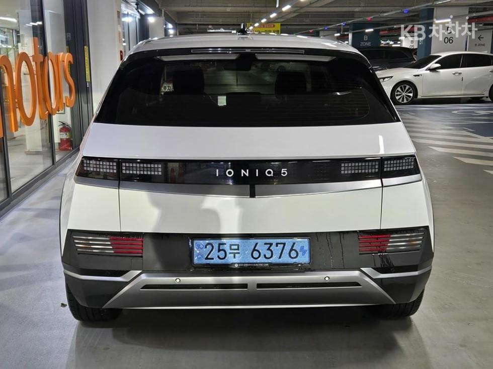 Хюндай IONIQ 5Long Range AWD Exclusive - 4