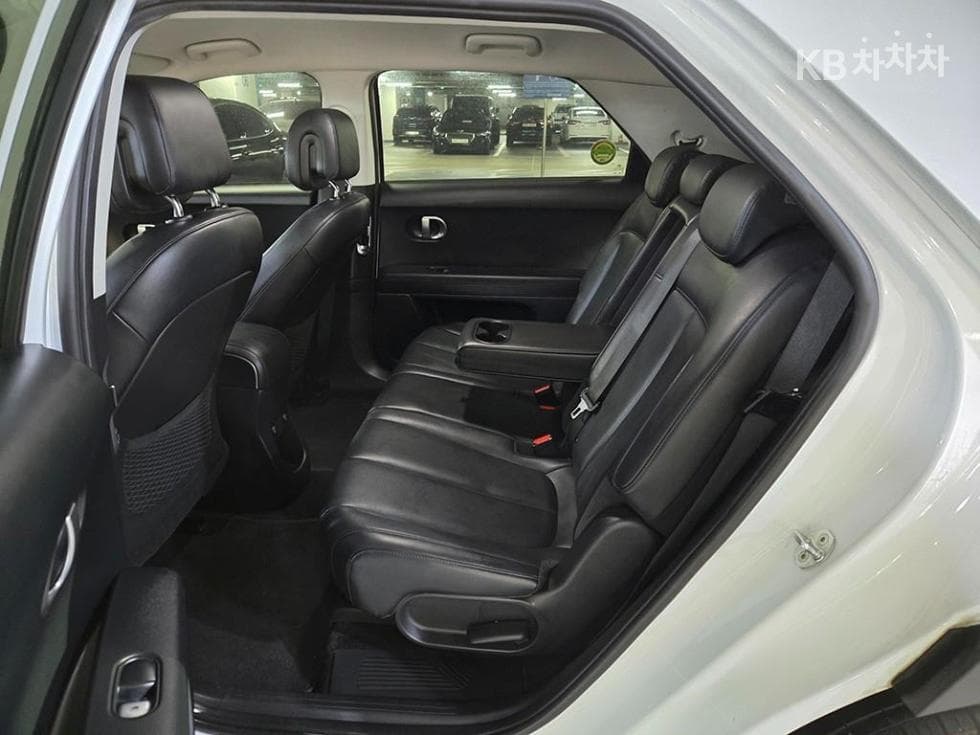 Хюндай IONIQ 5Long Range AWD Exclusive - 6