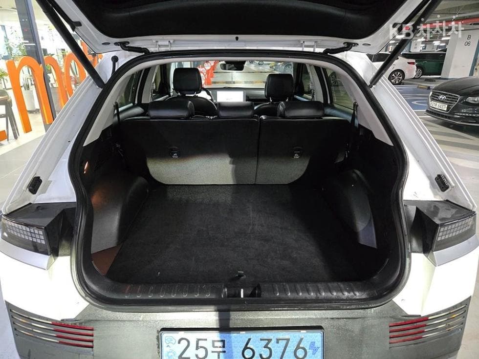 Хюндай IONIQ 5Long Range AWD Exclusive - 17