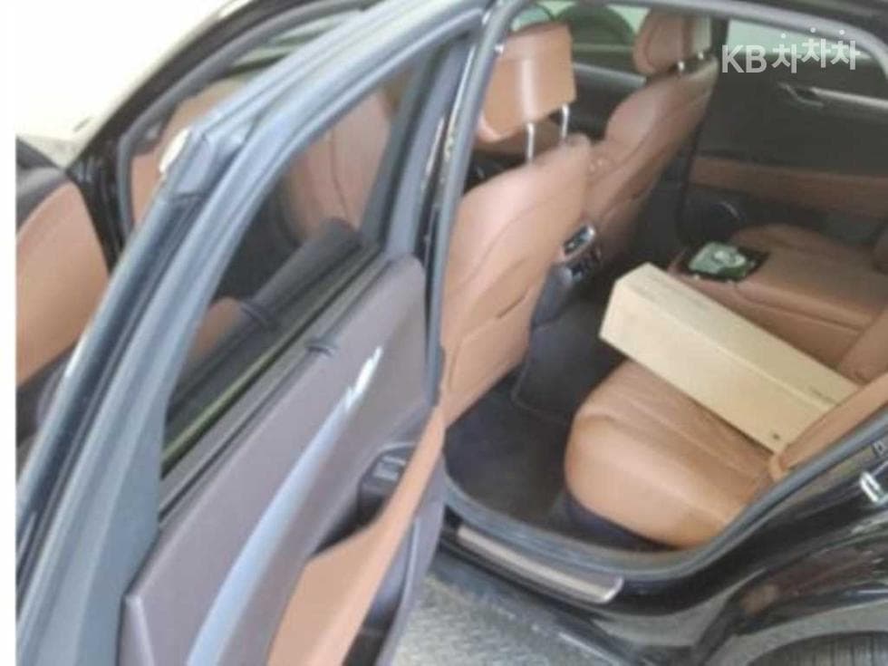 Genesis G80(RG3)2.5 Turbo Gasoline Direct Injection AWD - 9