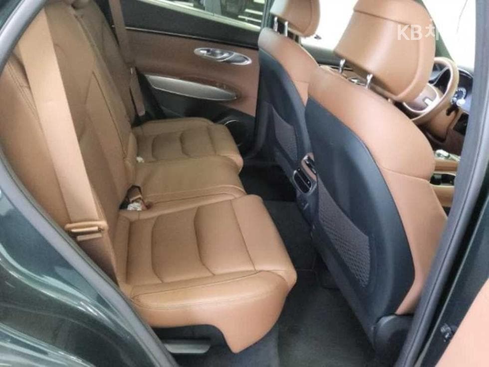 Genesis GV70Gasoline 2.5T 2WD - 7