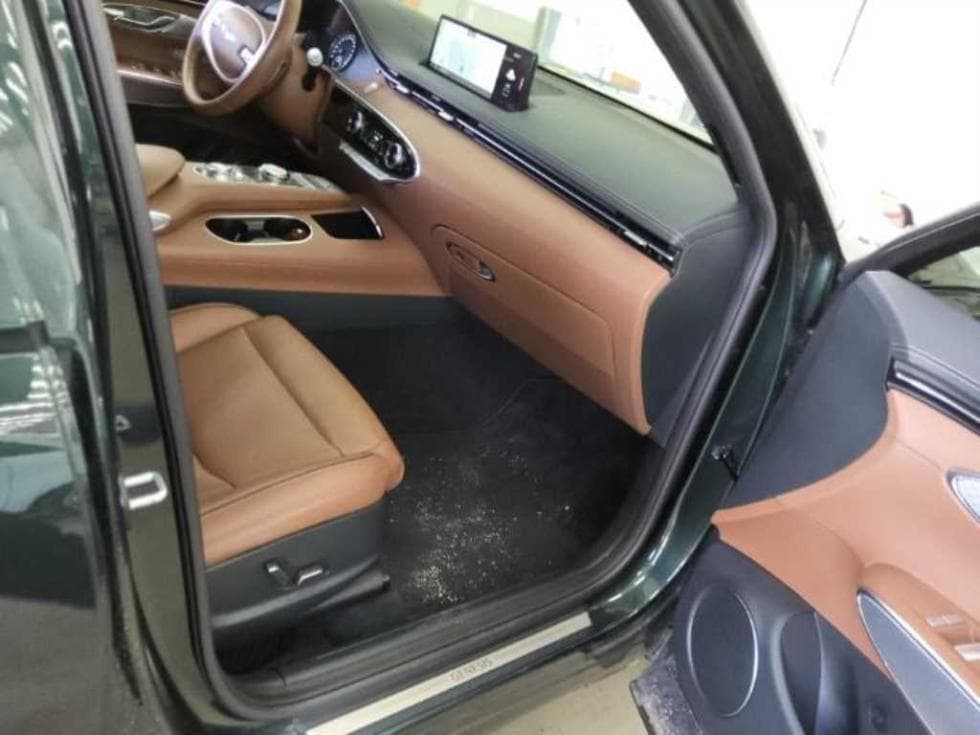 Genesis GV70Gasoline 2.5T 2WD - 8