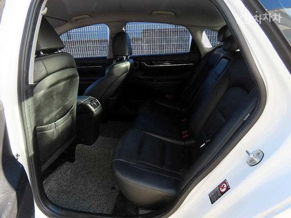 Hyundai Grandeur (Azera)IG3.0 LPi Modern - 6