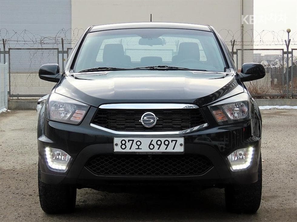 KG Mobility The New (facelift) Korando Sports (pickup variant)2.2 CX7 4WD 패션 - 2