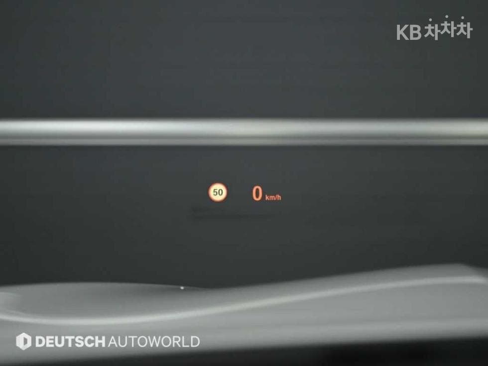 BMW New5 Series520d Luxury Plus F10 - 18