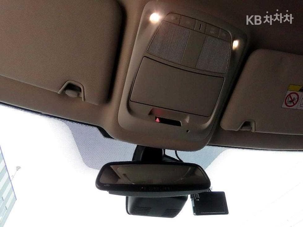 Renault Korea The New (facelift) QM62.0 GDe 2WD LE - 15