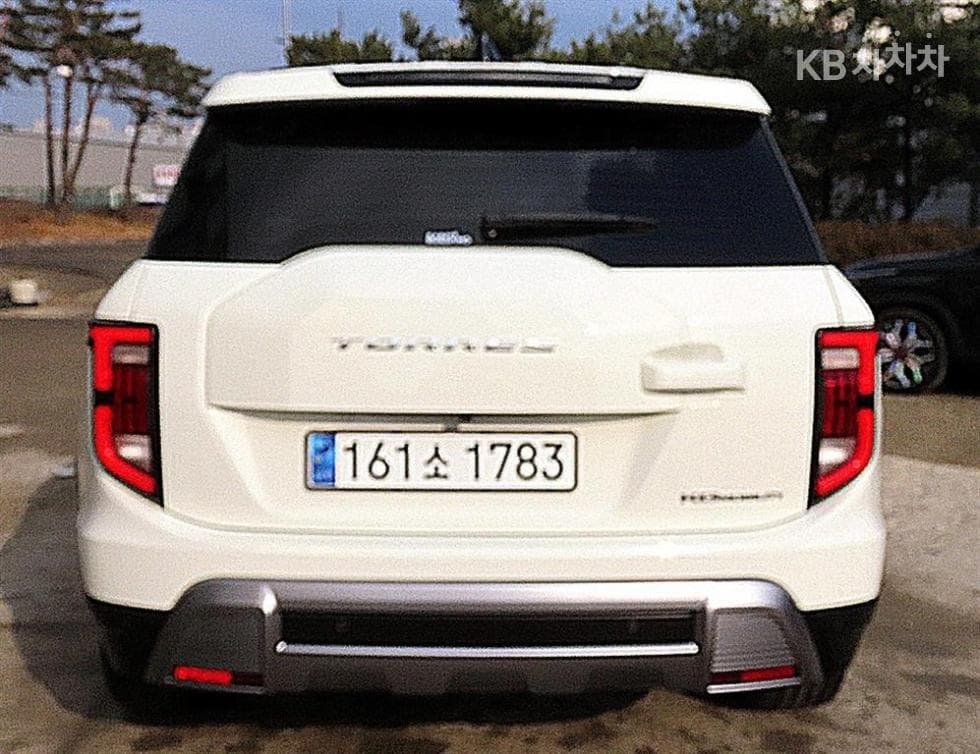KG Mobility 토레스(J100)1.5 GDI Turbo T7 - 4