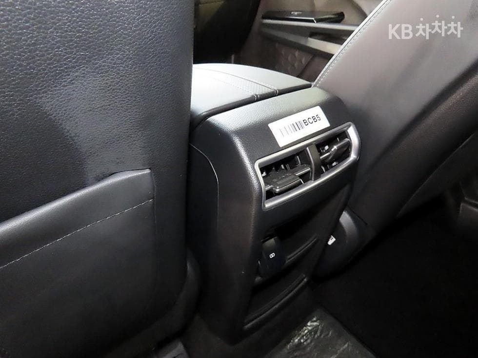KG Mobility 토레스(J100)1.5 GDI Turbo T7 - 17