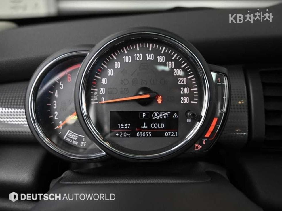 Mini Cooper 5-doorD 1.5 - 8