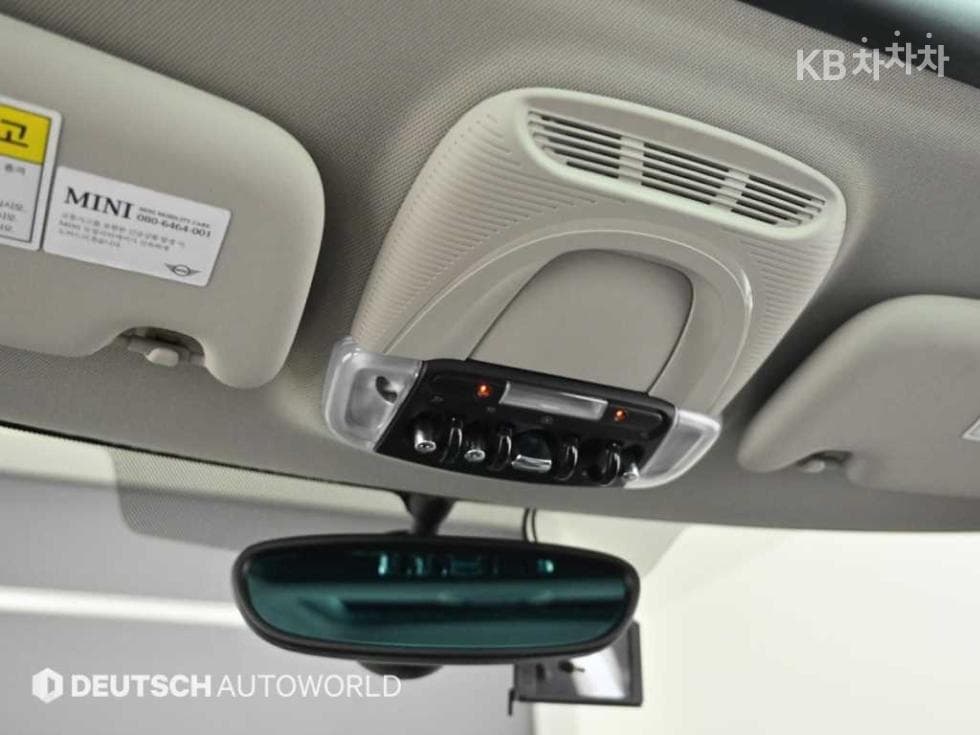 Mini Cooper 5-doorD 1.5 - 18