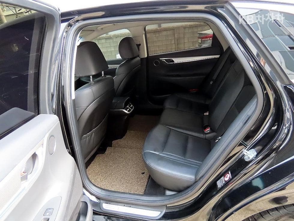 Hyundai The New (facelift) Grandeur (Azera)LPi 3.0 Exclusive - 6