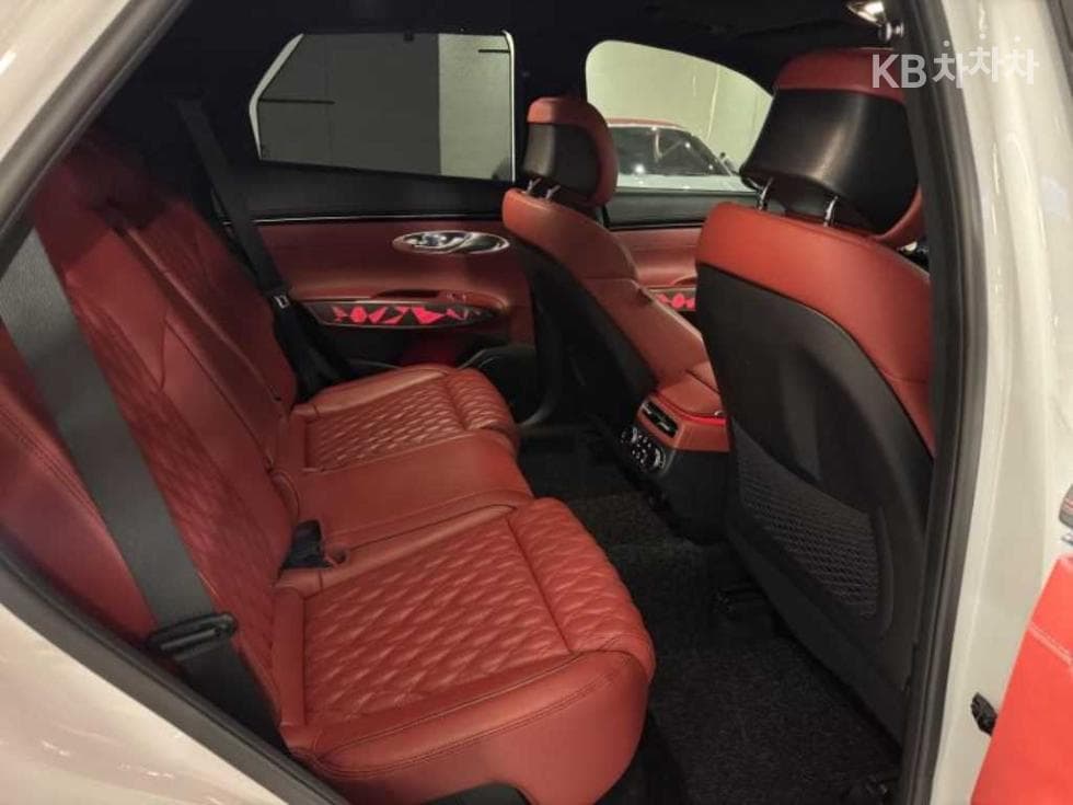 Genesis GV70Gasoline 2.5T 스포츠패키지 AWD - 12