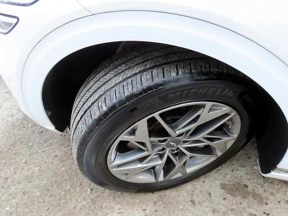 Genesis GV70Gasoline 2.5T AWD - 20