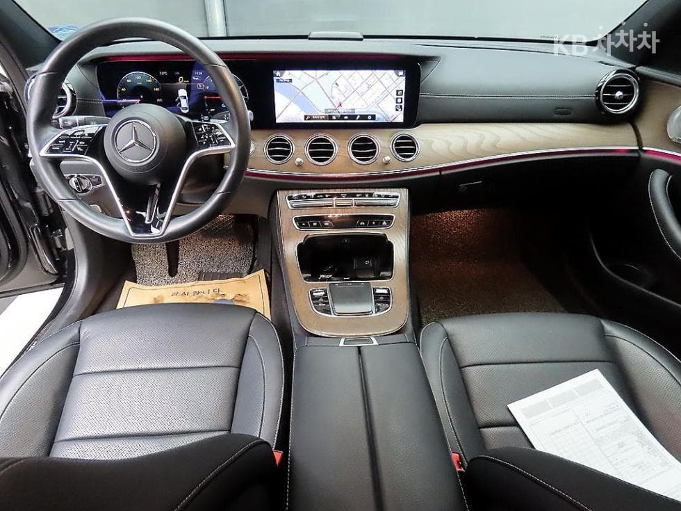 Mercedes-Benz E-Клас (W213)E300e 4MATIC Exclusive - 7
