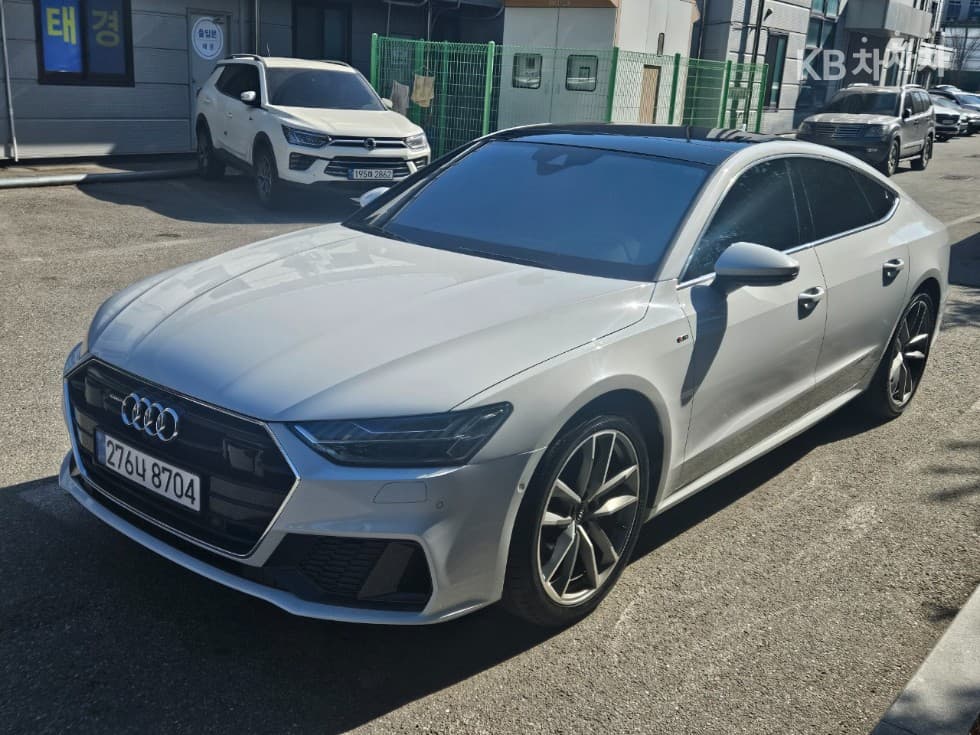 Audi A7(4K8) 55 TFSI Quattro Premium - Image 1