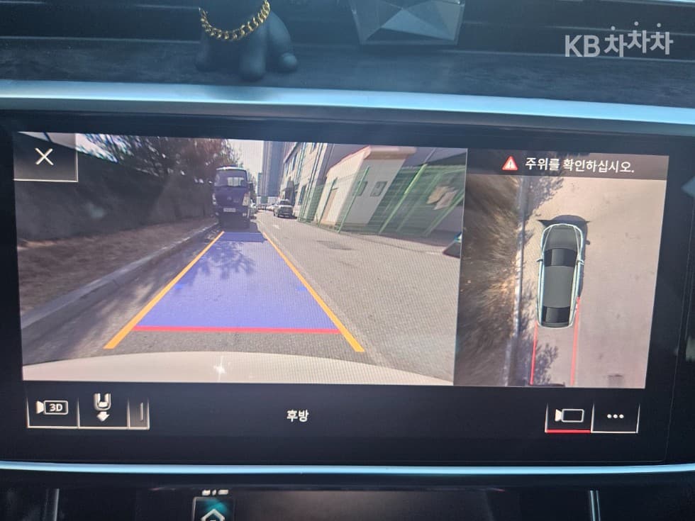 Audi A7(4K8)55 TFSI Quattro Premium - 13