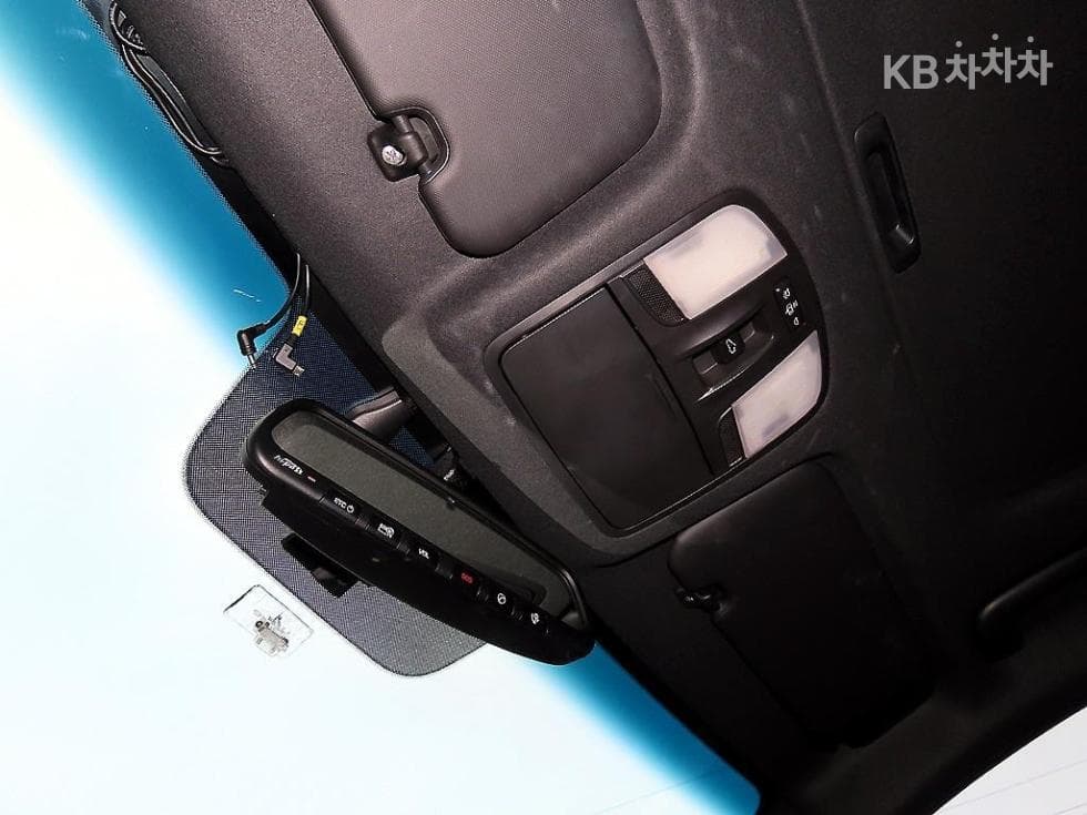 Hyundai Avante (Elantra)AD1.6 Turbo Gasoline Direct Injection 스포츠 Extreme 셀렉션 - 15