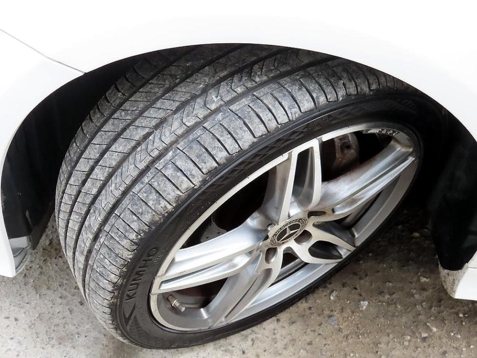 Mercedes-Benz E-Class (W213)E220d COUPE - 19