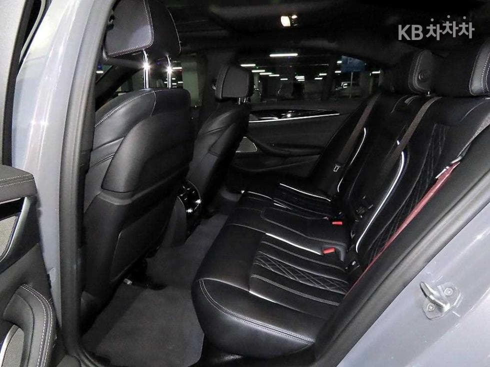 BMW 올Нов5 Серия (G30)530i xDrive M Sport - 7