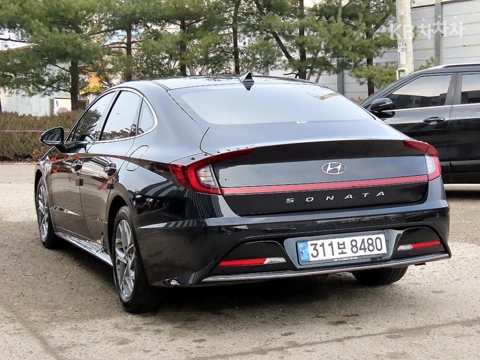 Hyundai Sonata (DN8)2.0 Sensuous Modern - 3