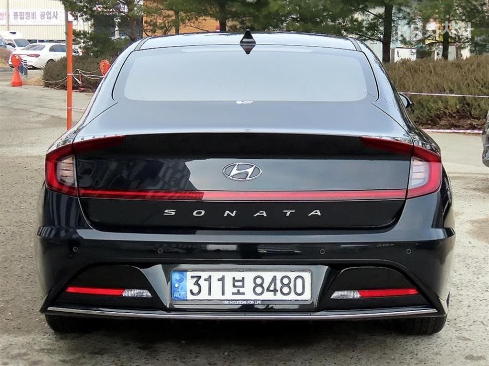 Hyundai Sonata (DN8)2.0 Sensuous Modern - 4