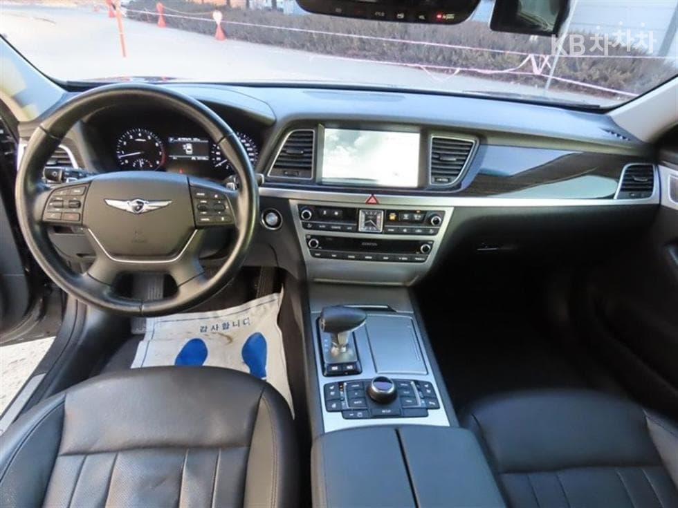 Genesis G803.3 GDI AWD Premium Luxury - 8