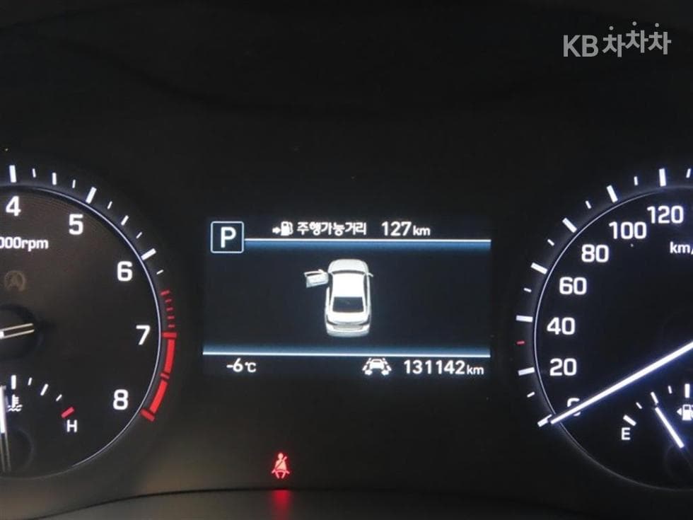 Genesis G803.3 GDI AWD Premium Luxury - 12