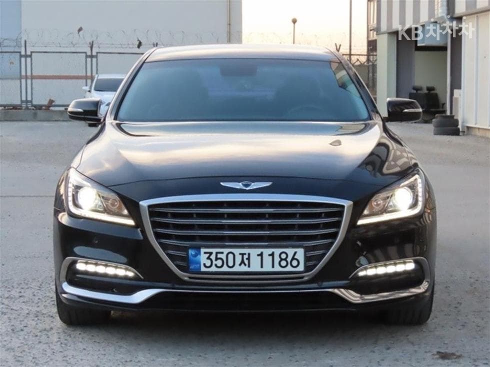 Дженезис G80 3.3 GDI AWD Лукс - Image 1