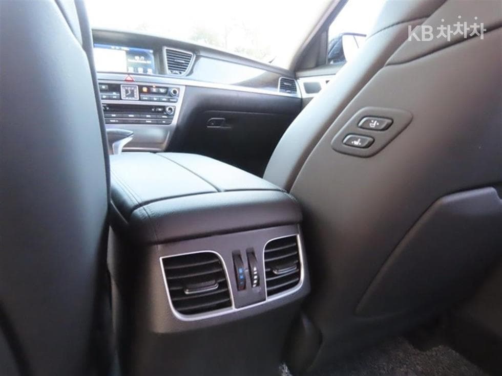 Дженезис G803.3 GDI AWD Лукс - 8