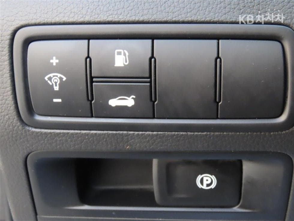 Дженезис G803.3 GDI AWD Лукс - 12