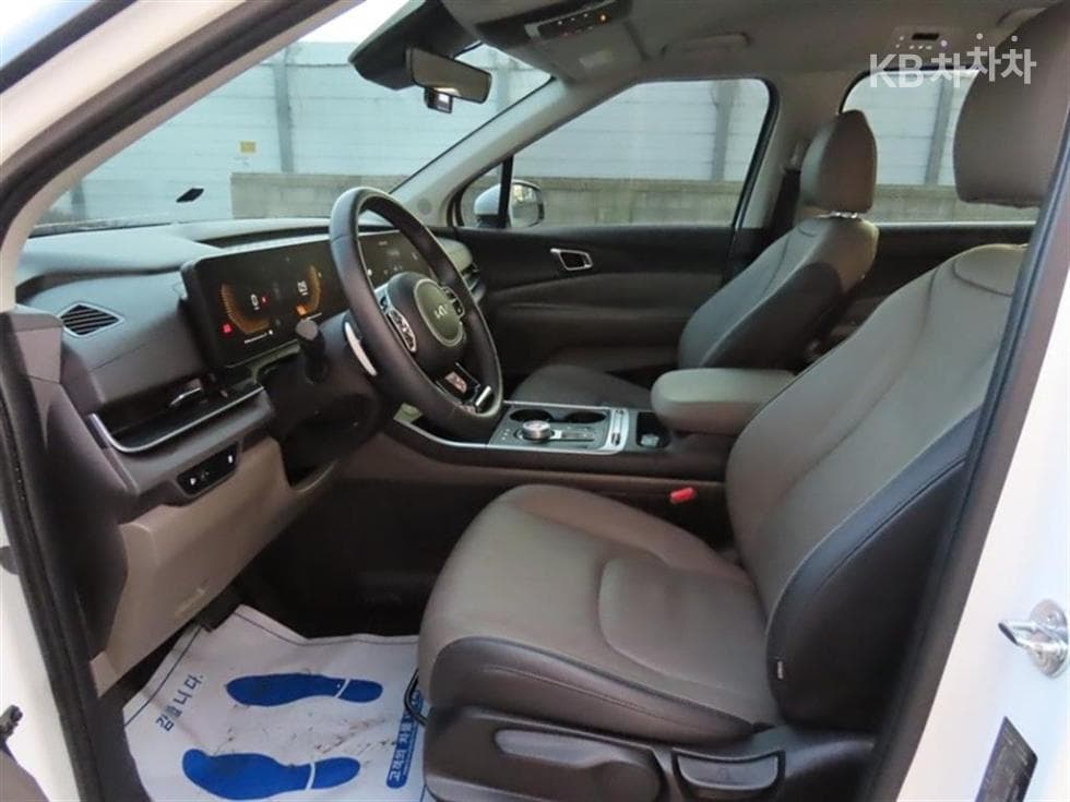 Киа The New (фейслифт) Канивал 4-то поколениеD2.2 9-местен Престиж - 6