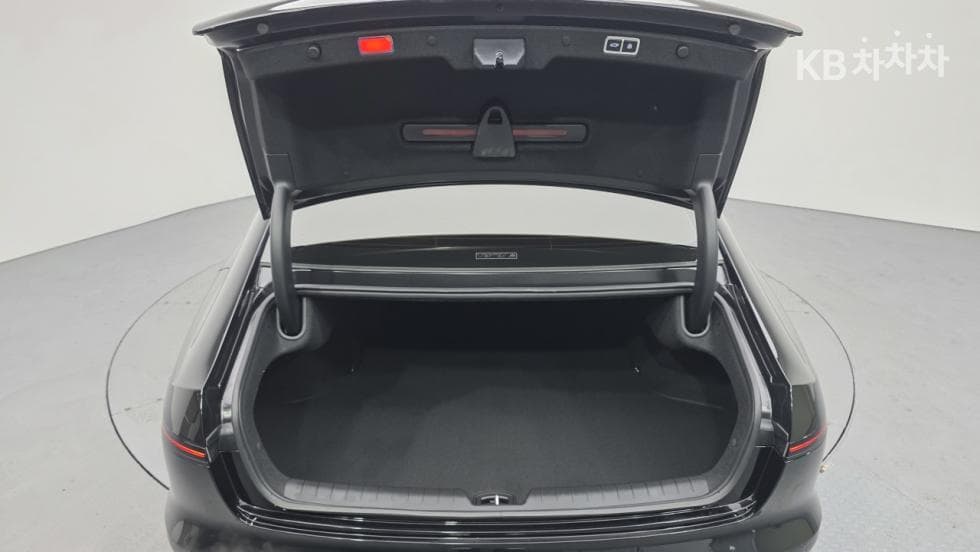 Хюндай Ди Всеново Grandeur (Azera)3.5 Бензин AWD Calligraphy 블랙 잉크 - 13