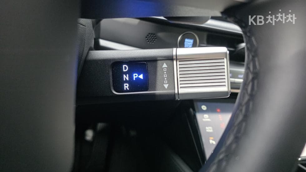 Хюндай Ди Всеново Grandeur (Azera)3.5 Бензин AWD Calligraphy 블랙 잉크 - 21