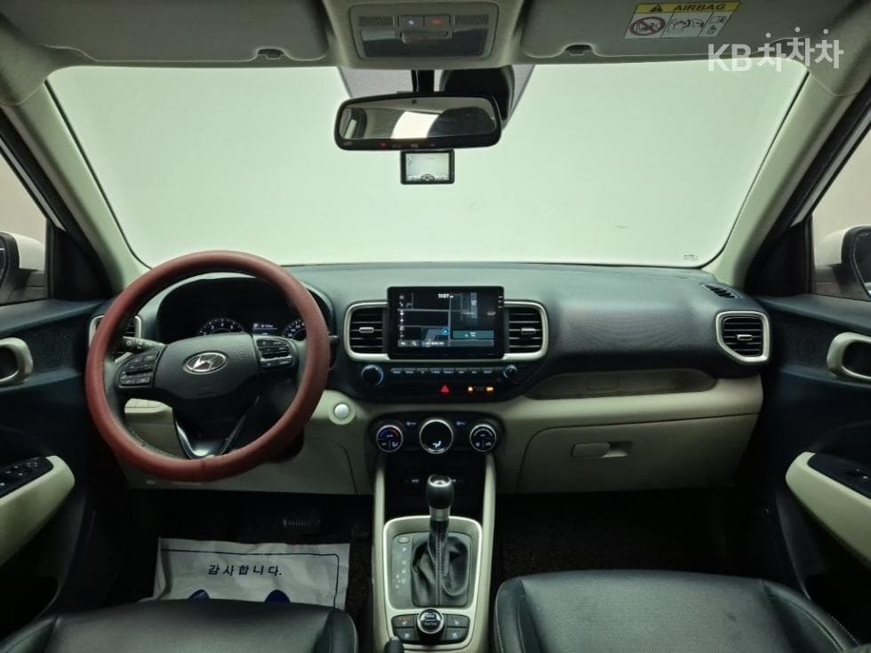Хюндай ВениуБензин 1.6 Modern Plus - 7