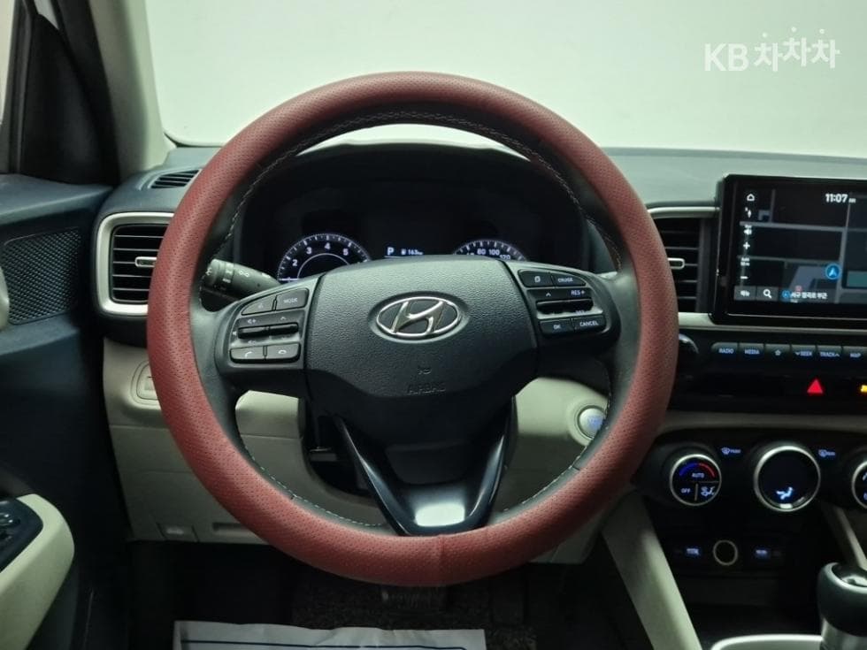 Хюндай ВениуБензин 1.6 Modern Plus - 9