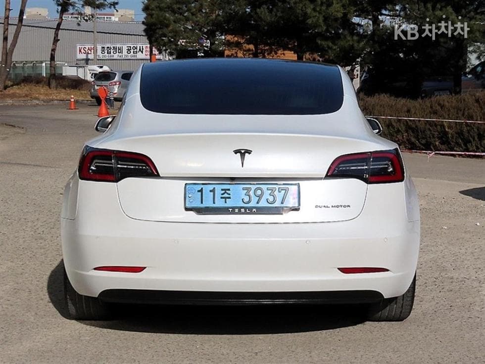테슬라 Model 3Long Range - 4