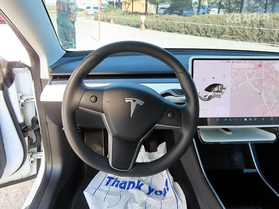 테슬라 Model 3Long Range - 8