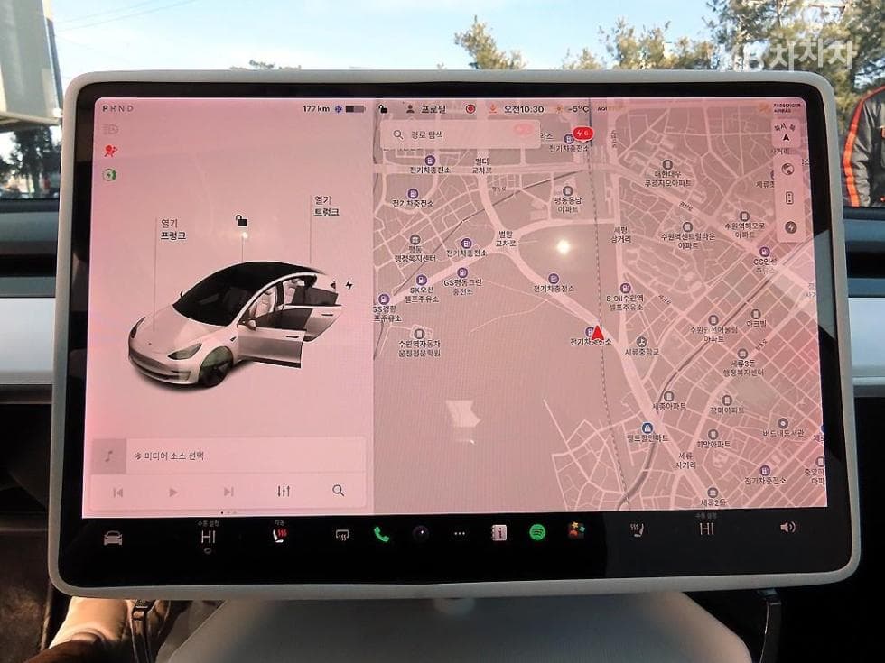 테슬라 Model 3Long Range - 11